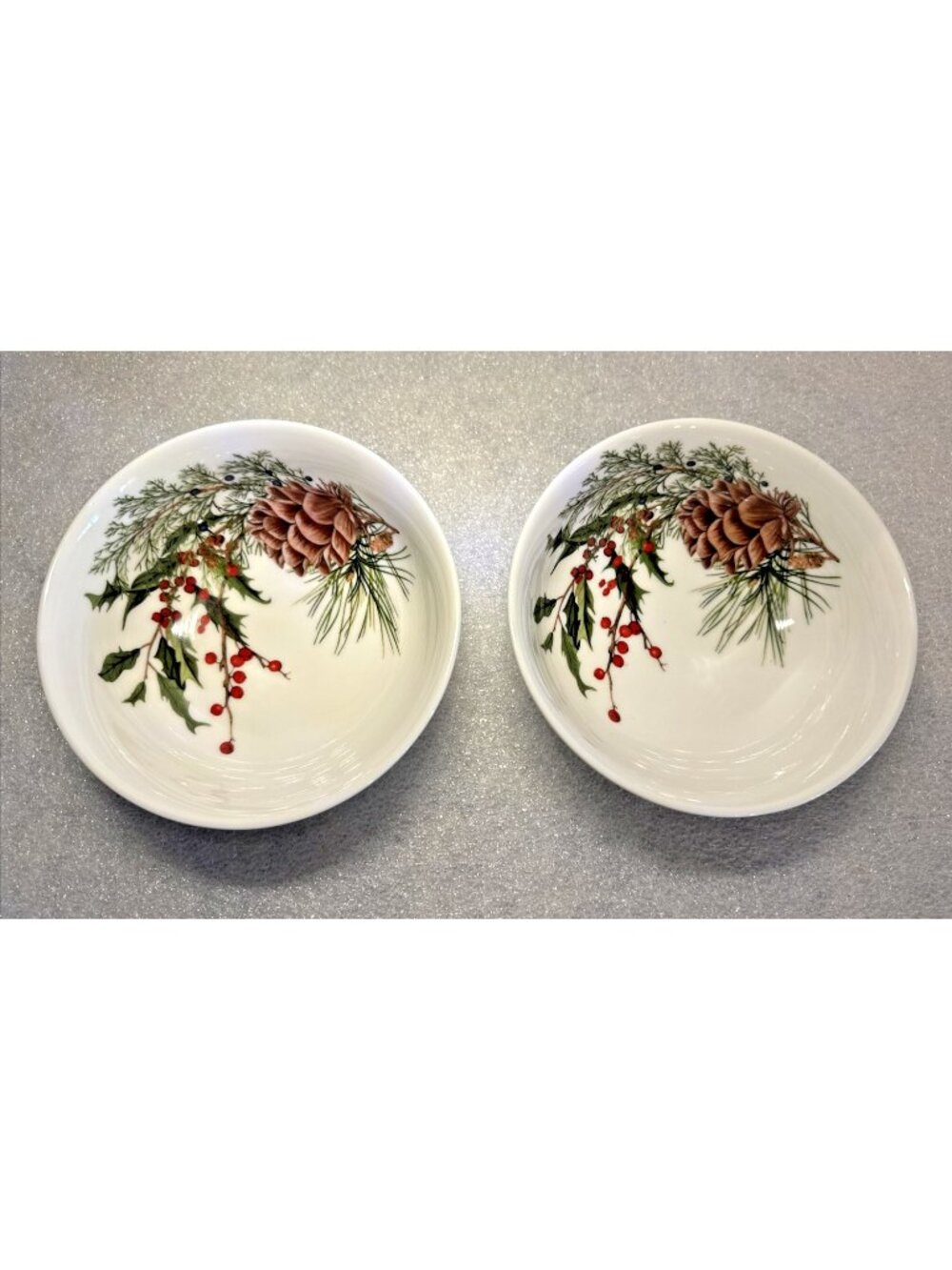 Set of 2 William Sonoma Bowls 5.75" Woodland Berry Dishwasher Microwave Safe NEW